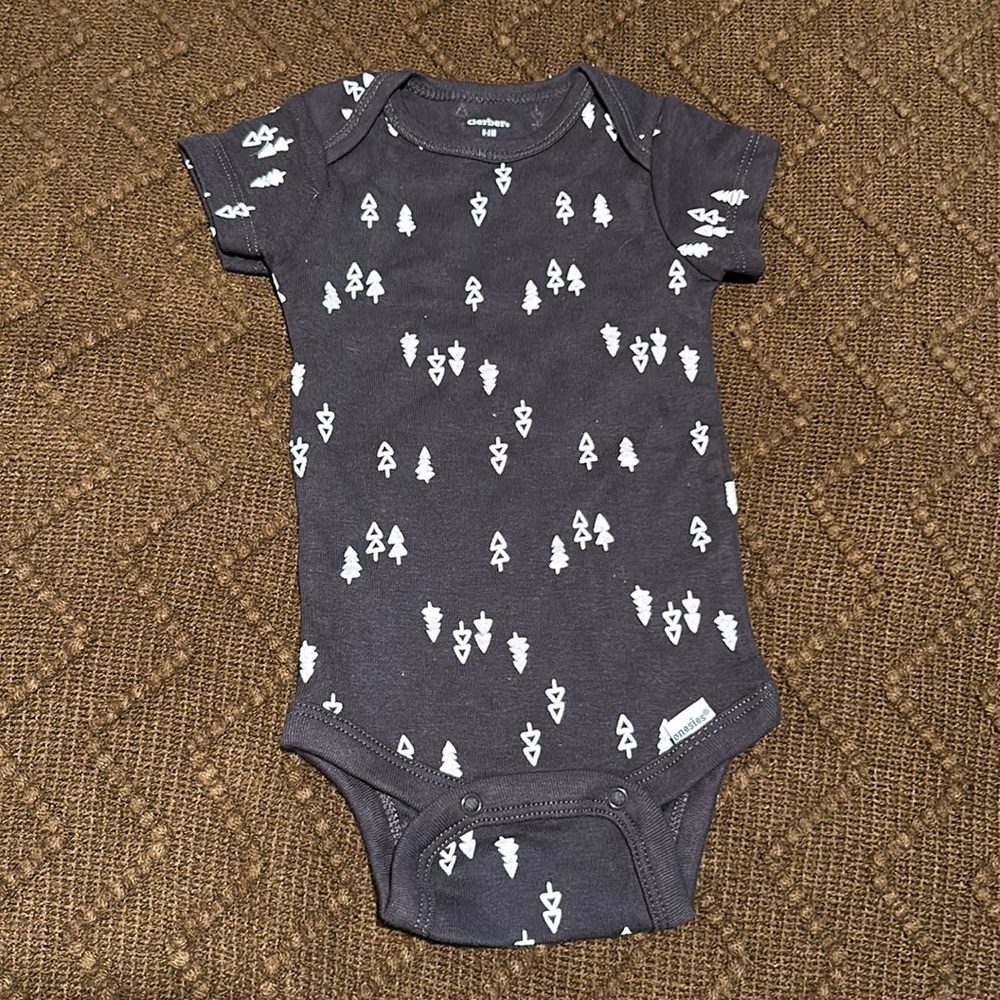 Gerber 0-3 month onesies